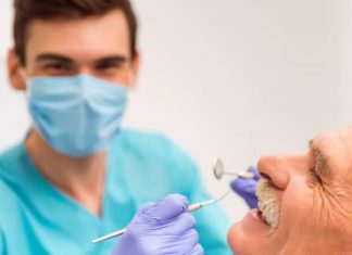 Οι περισσότεροι ηλικιωμένοι έχουν κακή στοματική υγεία σύμφωνα με τους οδοντιάτρους